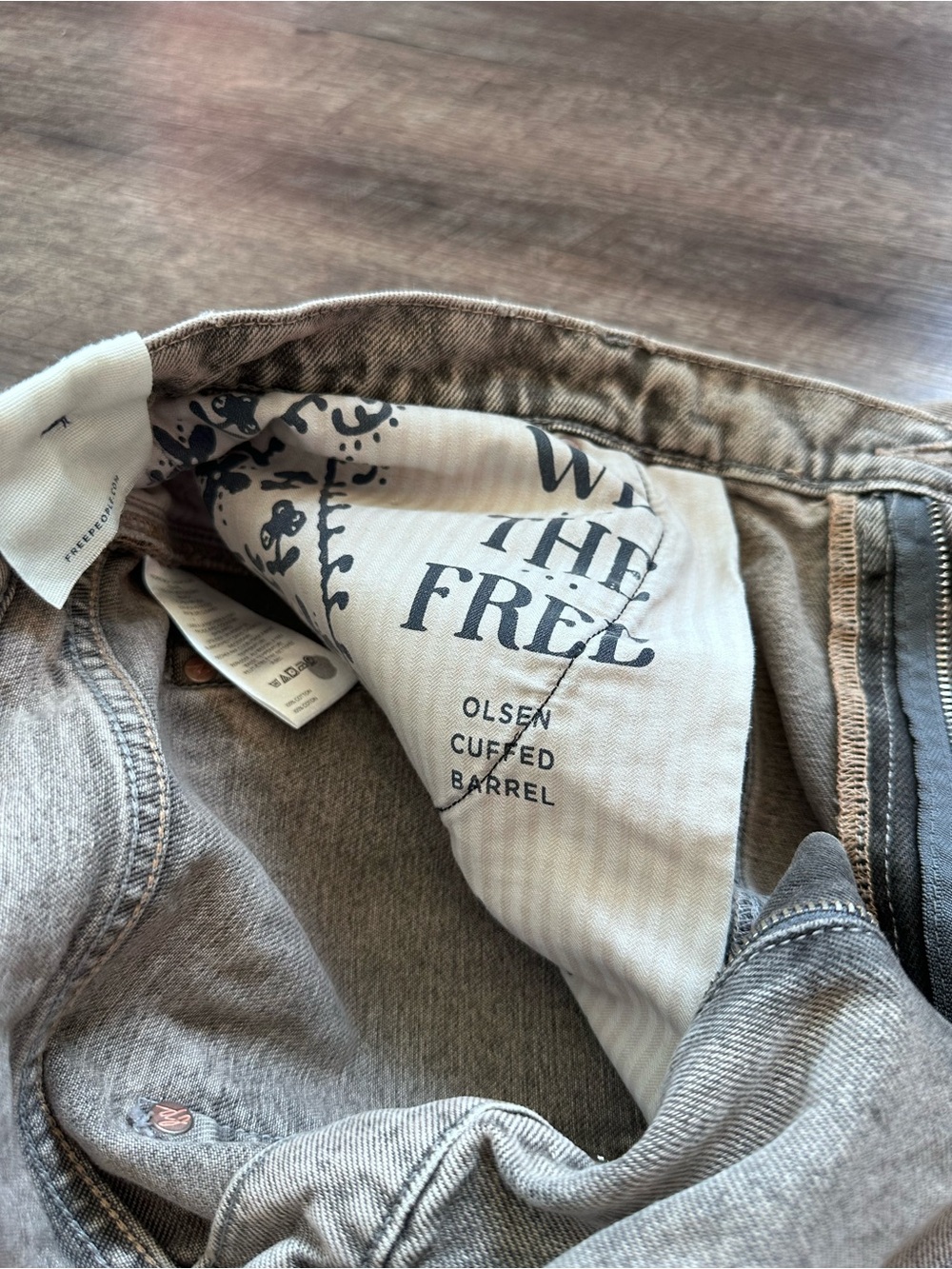 Free People Olsen Cuffed Barrel Size 33 NWT - Picture 5 of 13